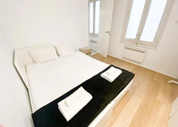 Elegant Apartment Next To Paseo Del Prado - Alameda